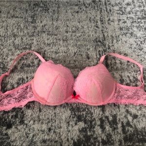 Victoria Secrets dream angel push up bra